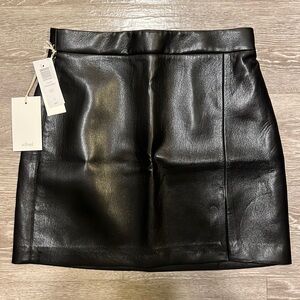 NWT Aritizia Wilfred Black Patio Skirt 2